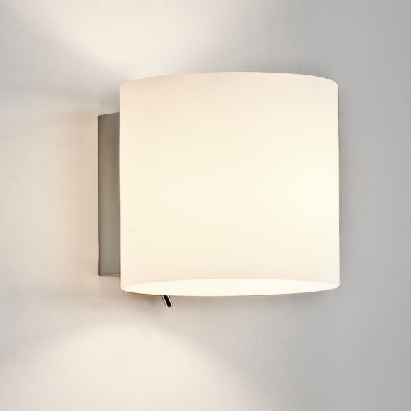 Low Energy Switched Wall Lights